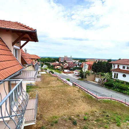 Hillside Apartment Zalakaros